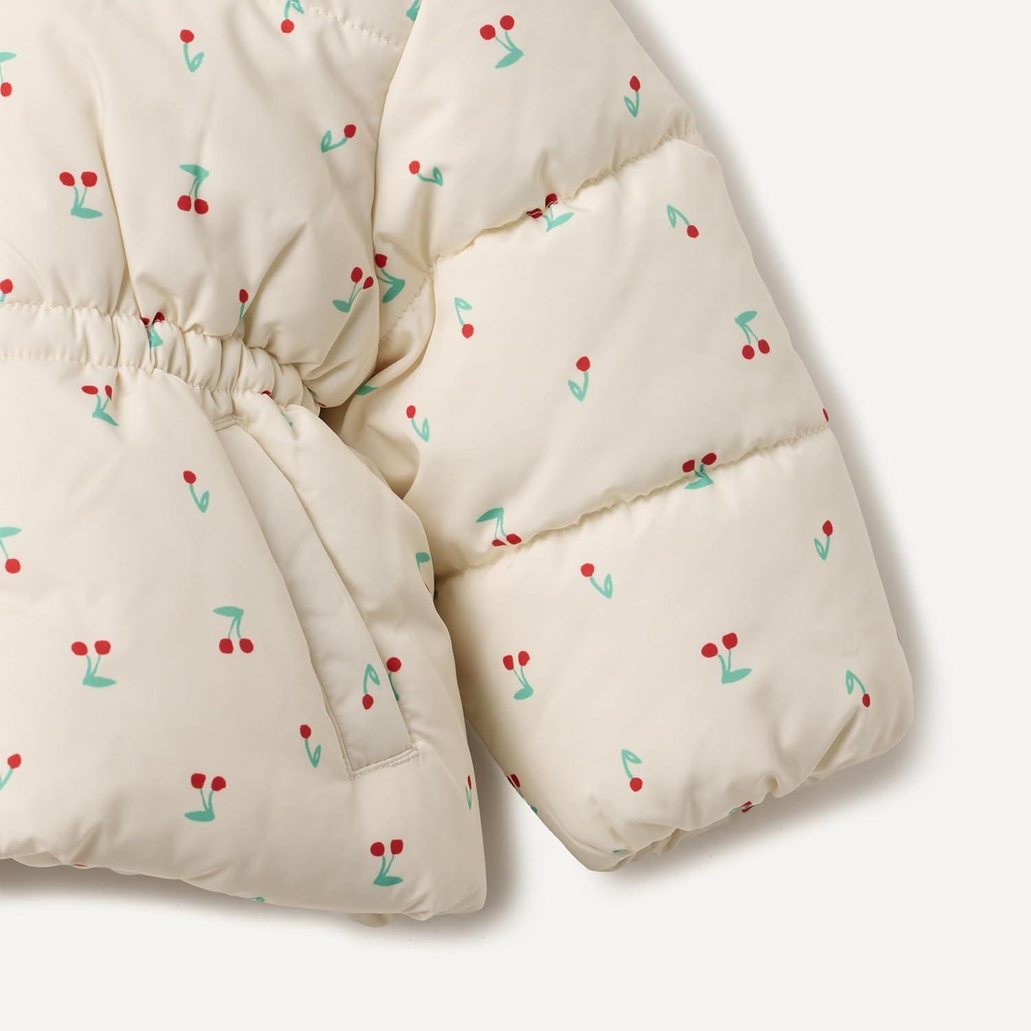 imageAmazon Essentials x Sofia Grainge Girls WaterResistant Hooded Puffer JacketIvory Cherries