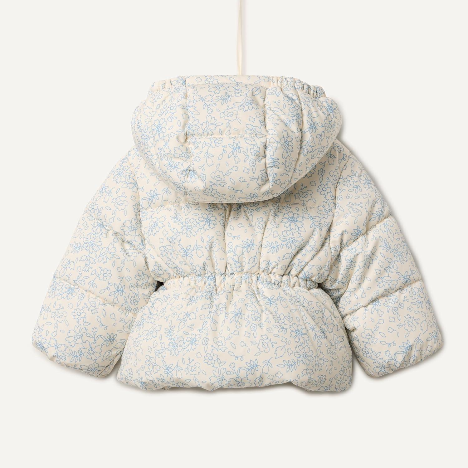 imageAmazon Essentials x Sofia Grainge Girls WaterResistant Hooded Puffer JacketIvory Dusty Blue Outlined Blooms