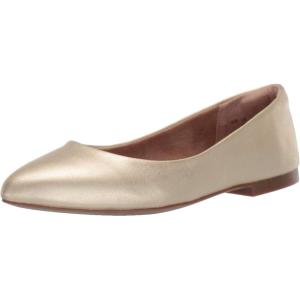 imageAmazon Essentials Womens PointedToe Ballet FlatsGold