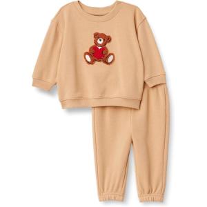 imageAmazon Essentials x Sofia Grainge Unisex Toddlers and Babies Sweatshirt amp Sweatpant SetLight Camel Big Bear Heart