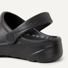 image:imageAmazon Essentials Unisex Adults Lightweight EVA Garden Clogs for Men and WomenBlack
