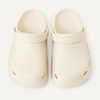 image:imageAmazon Essentials Unisex Adults Lightweight EVA Garden Clogs for Men and WomenEcru