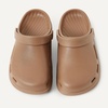 image:imageAmazon Essentials Unisex Adults Lightweight EVA Garden Clogs for Men and WomenTan
