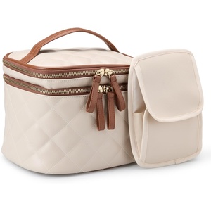 image:imageAmazon Essentials Womens Quilted Makeup Bag with Brush Storage Pink Floral One SizeIvory Faux Leather