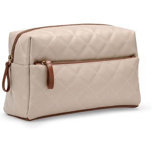 image:imageAmazon Essentials Womens Quilted Travel Makeup Bag with Mesh Compartments Pink Floral One SizeIvory Faux Leather