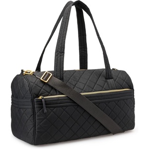 image:imageAmazon Essentials Womens Quilted Weekender Duffel Gym Bag with Trolley Sleeve Black One SizeBlack