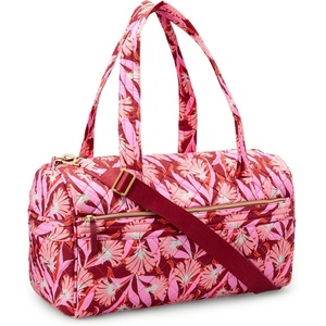 image:imageAmazon Essentials Womens Quilted Weekender Duffel Gym Bag with Trolley Sleeve Black One SizePink Floral